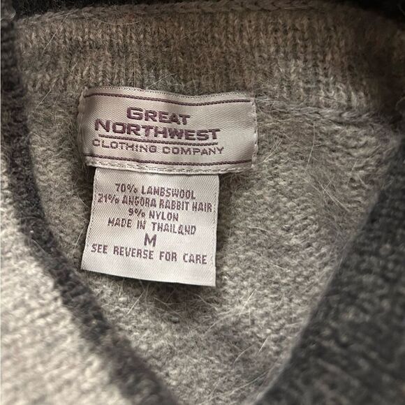 great northwest clothing company gray wool angora kangaroo pocket sweater medium - Picture 3 of 6